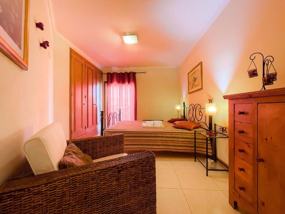 Apartment Old Town Center Albufeira Walk To Beach Esterno foto