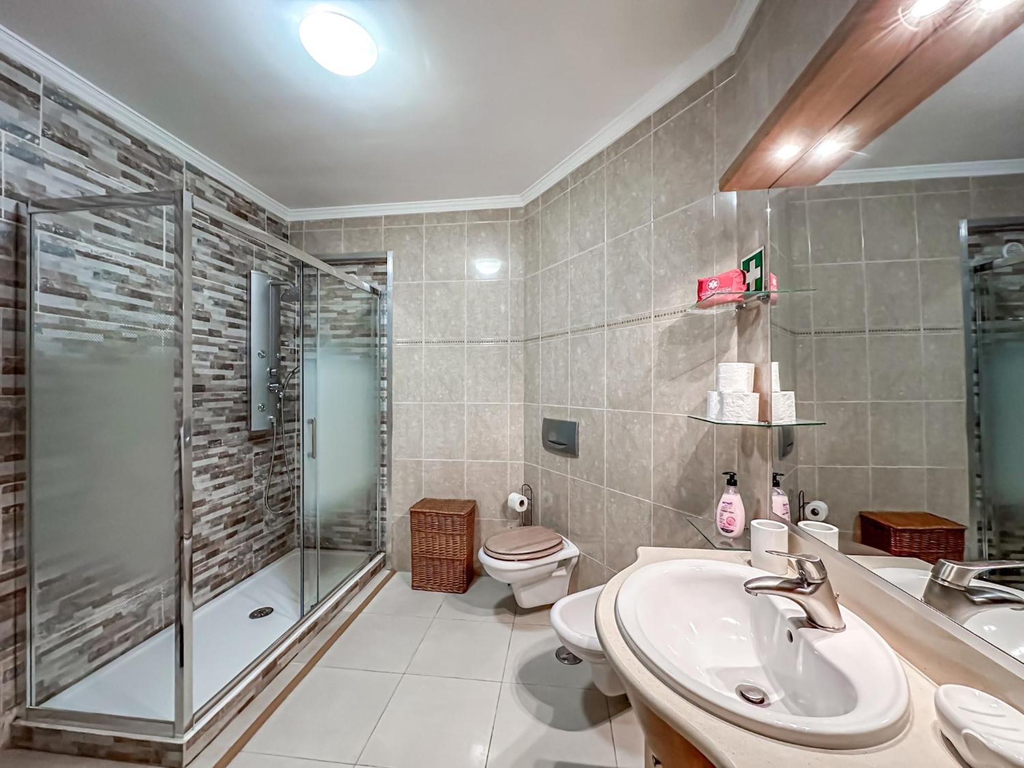 Apartment Old Town Center Albufeira Walk To Beach Esterno foto